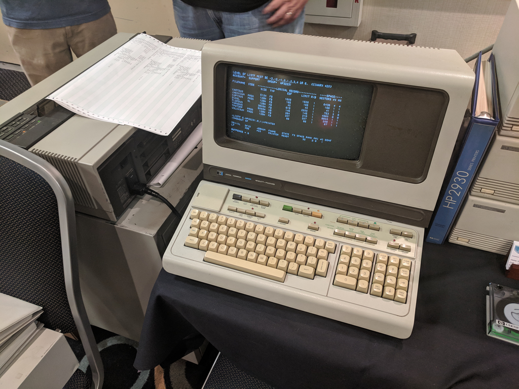 HP 3000 Series 37