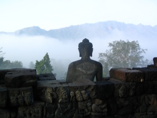 Buddha mountain