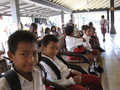 school children at kraton